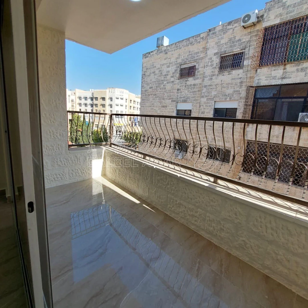 شقة في ضاحية الرشيد - خلف الجامعة الاردنية  - 53,000 دأ - صورة 1
