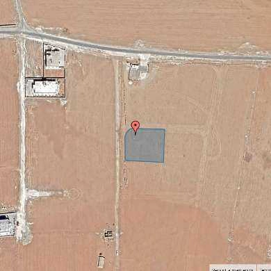 أرض في بالقرب من أكاديمية الزين الفروسية - 180,500 دأ - صورة 1