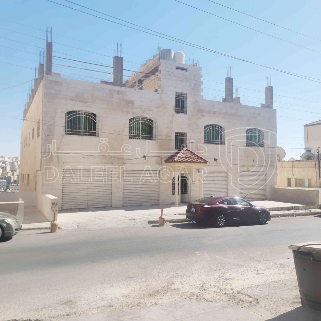 مبنى في عمان جبل عمان الدوار الثاني - 650,000 دأ - صورة 1