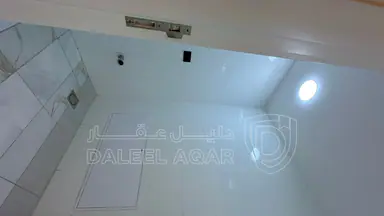شقة في حجار النوابلسي قرب طريق المطار - 275,000 دأ - صورة NaN
