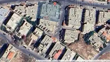 شقة - حي الشهيد الجنوبي وعلى شارع هند بنت عتبه - 42000 دأ