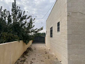 مبنى - جاوا - 155000 دأ