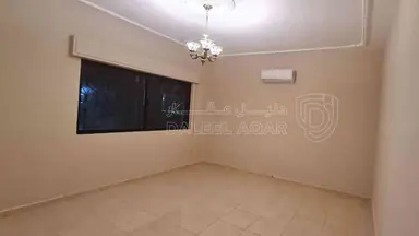 شقة - شارع المحمدية تلاع العلي  - 300000 دأ