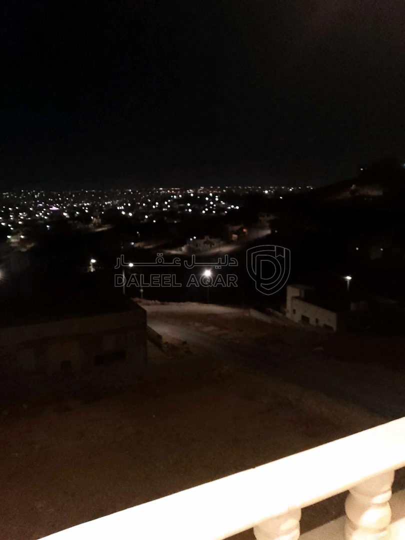 فيلا/منزل في منزل للبيع دوبلكس طابقين مشطب كامل مسكون 10شهور فقط مستقل عمر البناء 3سنوات شومر اسكان المهندسين مقابل مسجد الخير من المالك مباشره  - 150,000 دأ - صورة 1