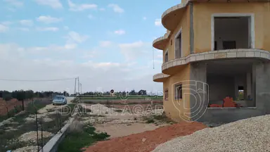 أرض في أراضي مادبا  - 140,000 دأ - صورة NaN
