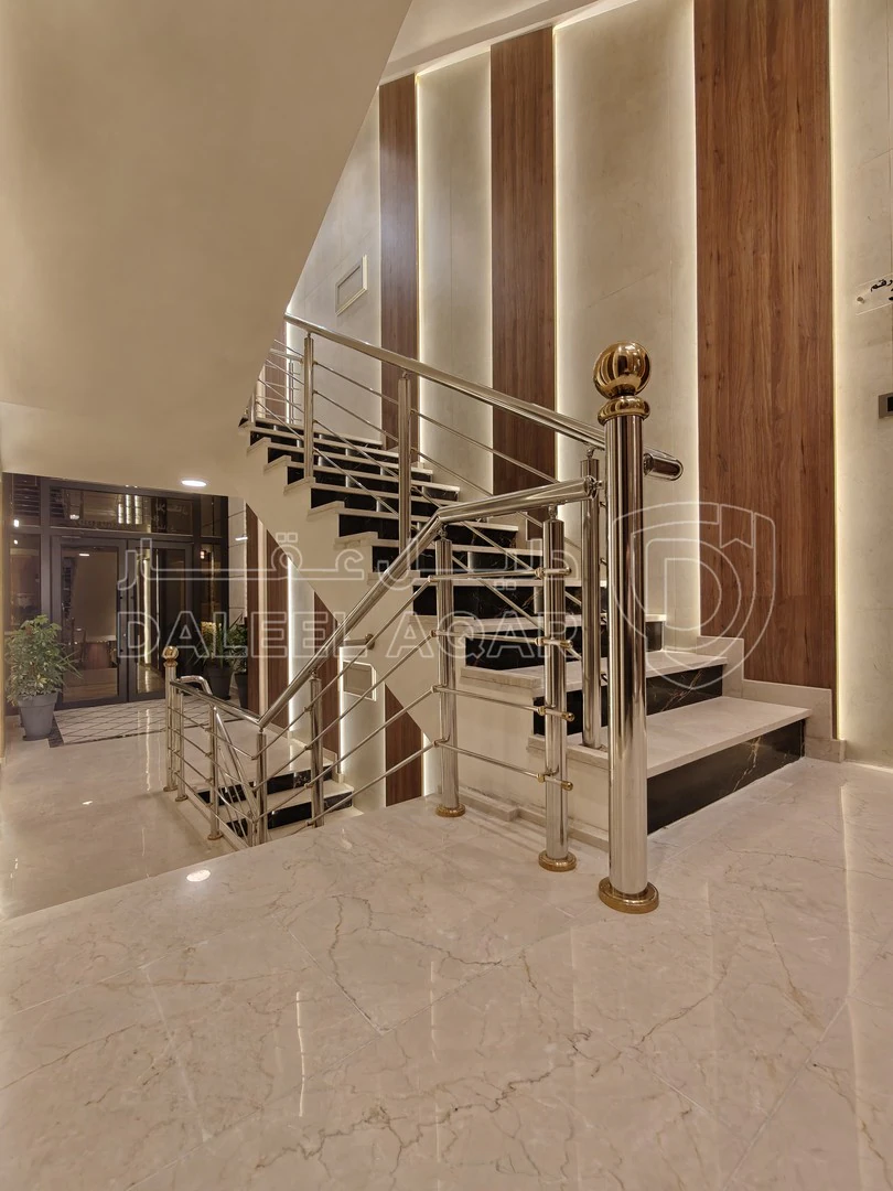 شقة في عمان - ناعور - 175,000 دأ - صورة 1