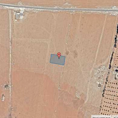 أرض - بالقرب من أكاديمية الزين الفروسية - 75000 دأ
