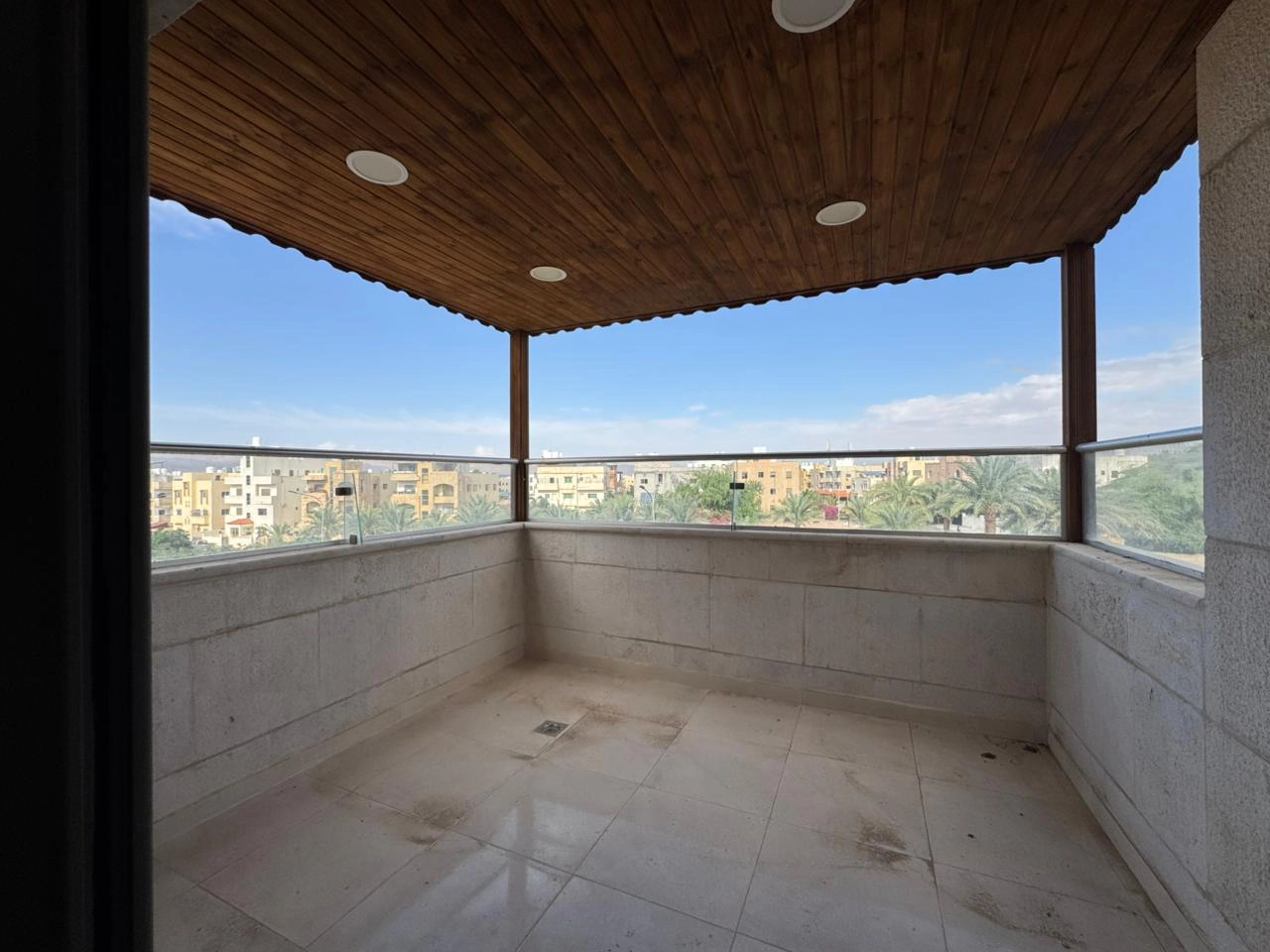 شقة في السكنية الثامنة / العقبة - 85,000 دأ - صورة 1