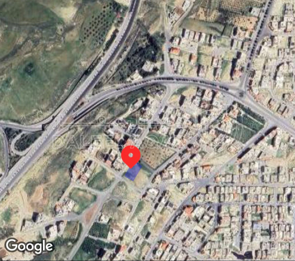 أرض في ارض تنظيم تجاري - 708,000 دأ - صورة 1