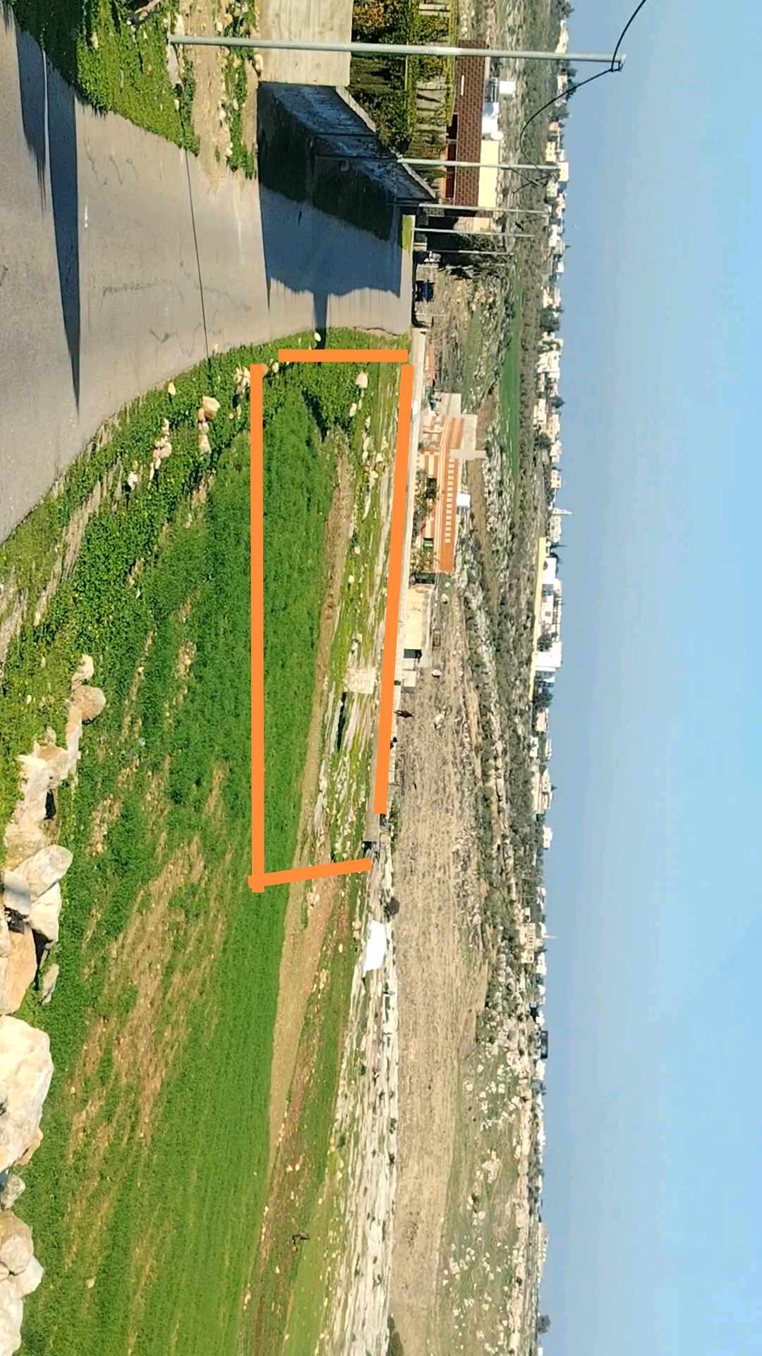 أرض في اربد سموع حي راقي معروف  - 55,000 دأ - صورة 1