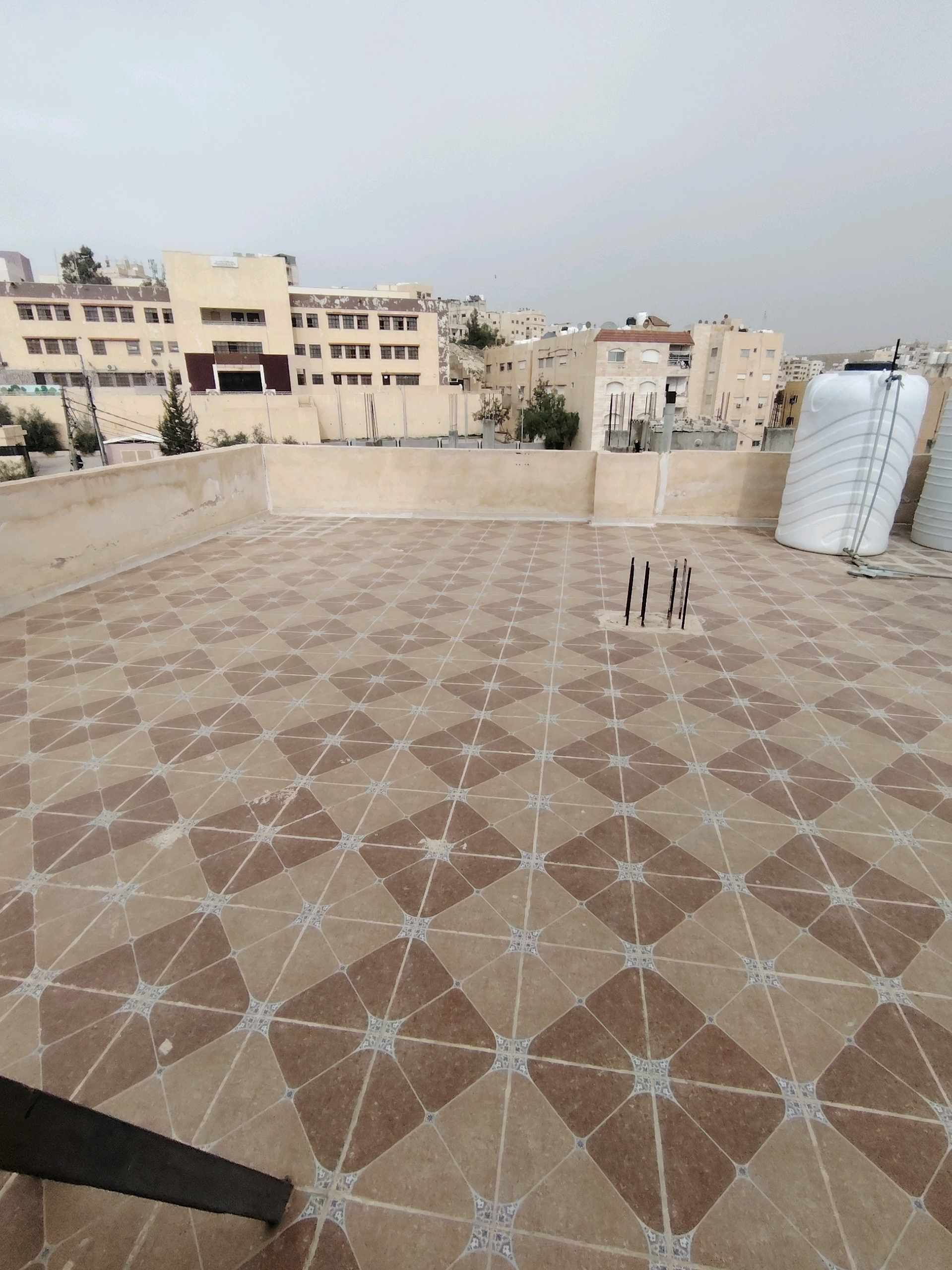 شقة في ١٥ شقه للبيع ابتدائا من ٢٤ الف  - 24,000 دأ - صورة 1